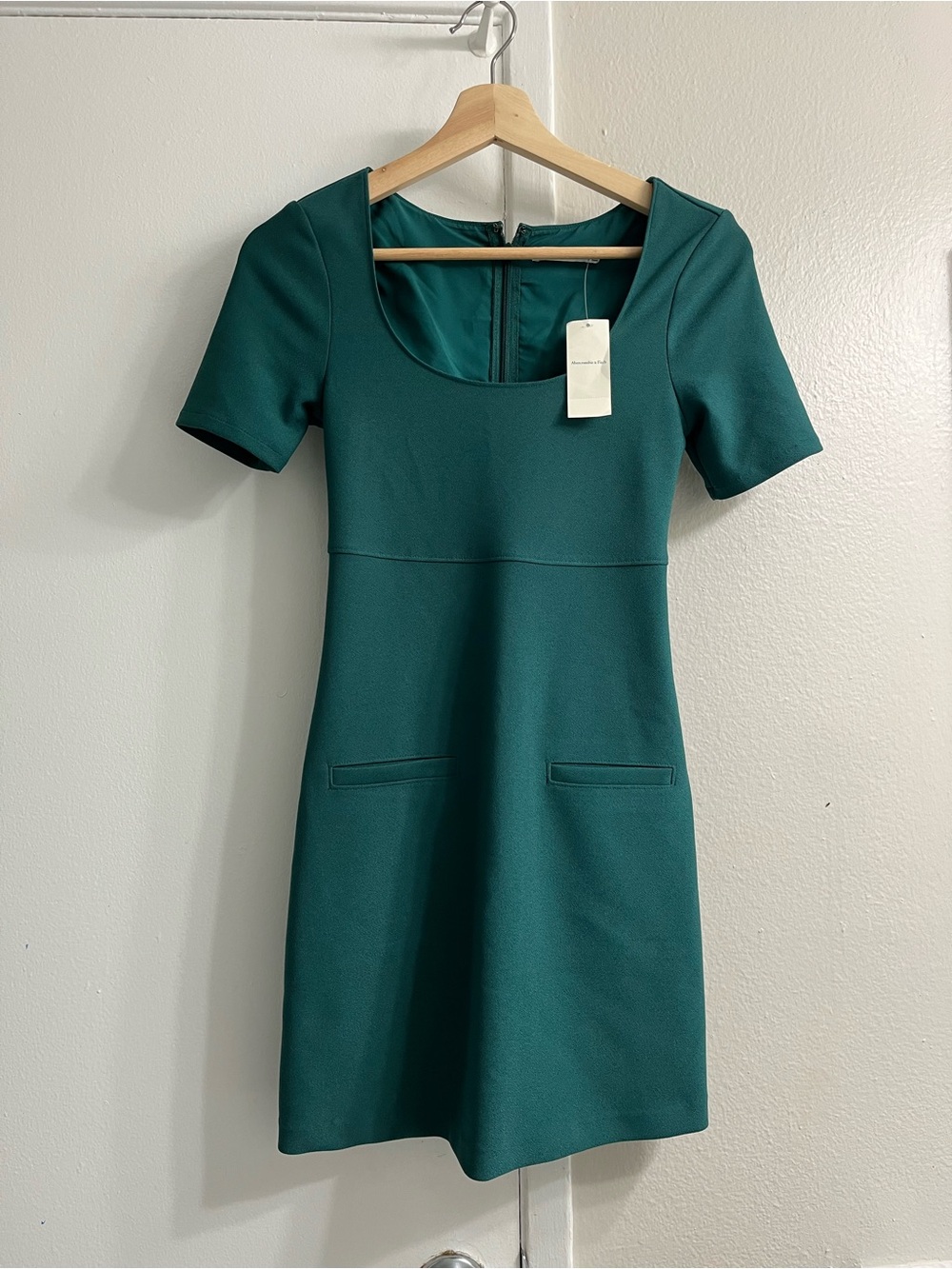 Abercrombie & Fitch Teal Short Sleeve Scoop Neck Mini Dress